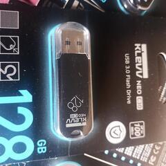 40枚以上 USBメモリ 128GB USB3.0の画像