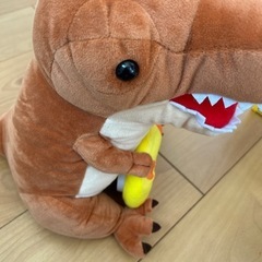 恐竜ぬいぐるみ時計つき　新品未使用