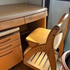 【無料】 学習机  10/11まで掲載の画像