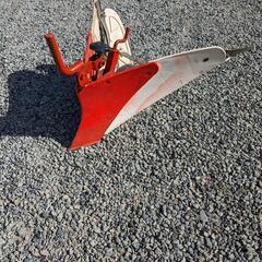 管理機の畝立て器