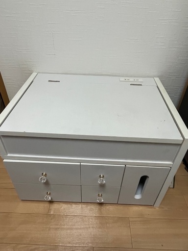 コンパクトドレッサー
