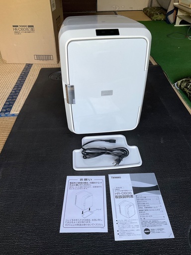 Twinbird 2電源式ポータブル電子適温ボックス 冷蔵庫　HR-DB08