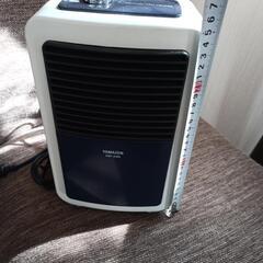 商談中、14日まで小型　セラミックヒーター　山善