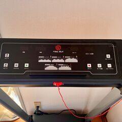 トレッドミル（ルームランナー、ランニングマシン）　時速16kmまで設定可能です。の画像