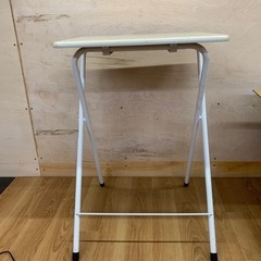 テーブル　机　パソコンデスク　作業台　飾り台　花台