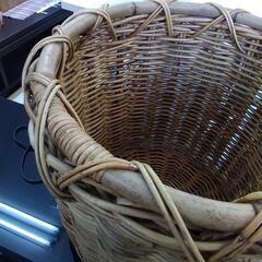 大きなカゴの画像