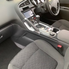 後期型　プジョーのクロスオーバーSUVの3008 車検が長くて魅力的な走行距離の画像