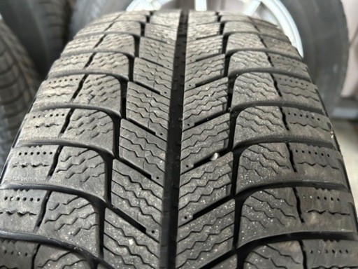 期間限定値下げ　17インチ社外ホイル付スタッドレス　17×7+38 ミシュランx-ice3+ 