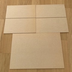 カラーボックスの仕切り　横