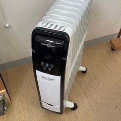 無料！オイルヒーター☆はぴねすくらぶ☆2019年製☆動作確認済み【こちらは店舗です。浜村鹿野温泉ICから3分 買取本舗 宮本リサイクル 営業時間９～１９時 定休日水曜日】の画像