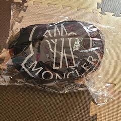 ！値下げしました！「新品」Moncler Cut ベルトバックの画像