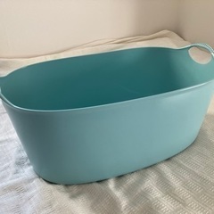 IKEA プラスチック製洗濯カゴ、タライ、おけの画像