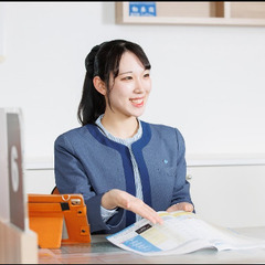 auショップ周南遠石 接客販売スタッフ