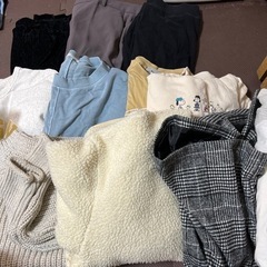 冬物衣類　一着200円　大量の画像