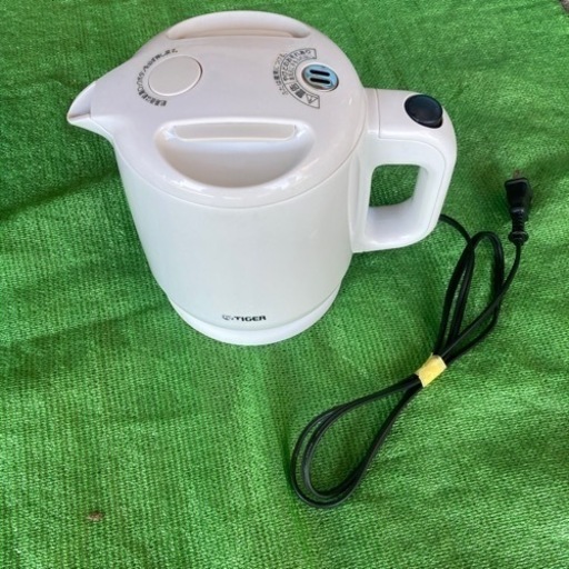 タイガー電気ケトル 中古動作確認済　PCE-A080 定格容量 0.8L
