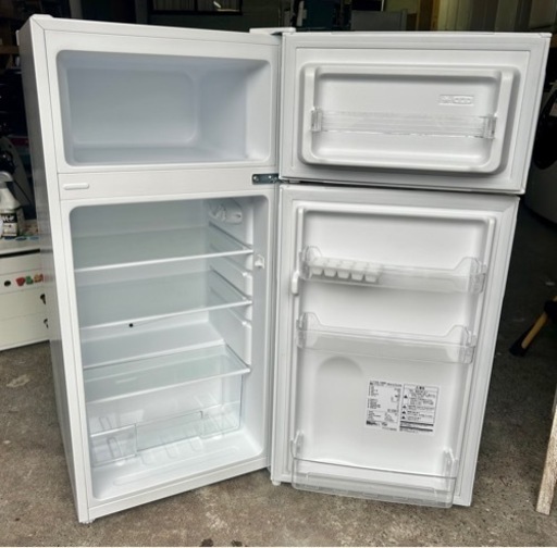 札幌市内配送可 美品 23年製 MAXZEN マクスゼン 112L 小型2ドア冷凍冷蔵庫 JR112ML01WH
