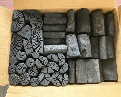 ▲茶道用樫炭　約5kg「炉」▼〈熊〉