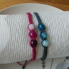 天然石のマクラメブレスレット2個セットの画像