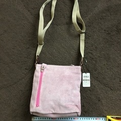 新品　皮革製品　ショルダーバッグの画像