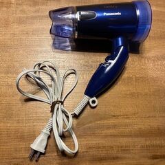 へアアイロンとヘアドライヤーをセットでお譲りしますの画像