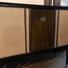 家具長ステレオ