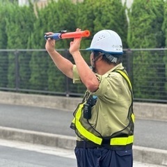交通警備員／入社祝金10万円支給／手当も充実の画像