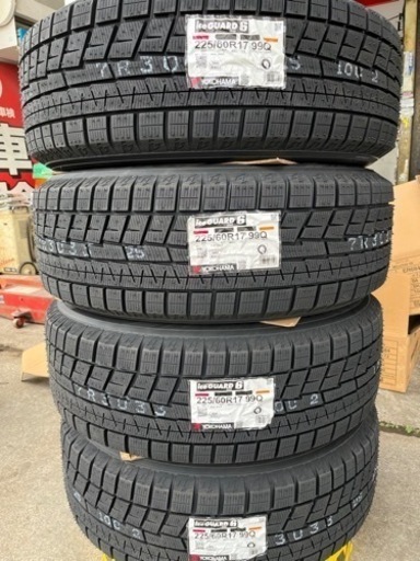 225/60R17ヨコハマタイヤiceGUARD iG60スタッドレスタイヤ、アルミホイールのセット4本 新品