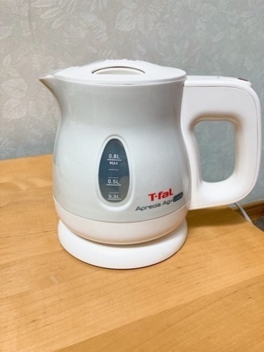 値下げしました 2000円→1500円 T-faL 電気ケトル KO4301 JP パールホワイト 0.8L