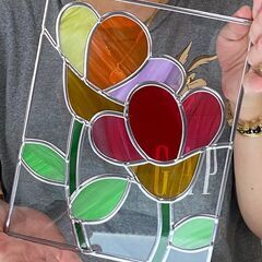 グラスアート、シルエットアート（切り絵）、タイルクラフトを習いま...
