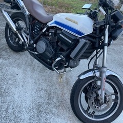 vf750セイバー　vf750SABRE