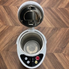 売約済み【BY REUSE 霧島国分新町店 出張買取•見積完全無料¥0】電気ポット　3.2Lの画像