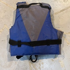 子供用ライフジャケットの画像