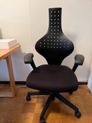 KEILHAUER 人間工学に基づいたチェア