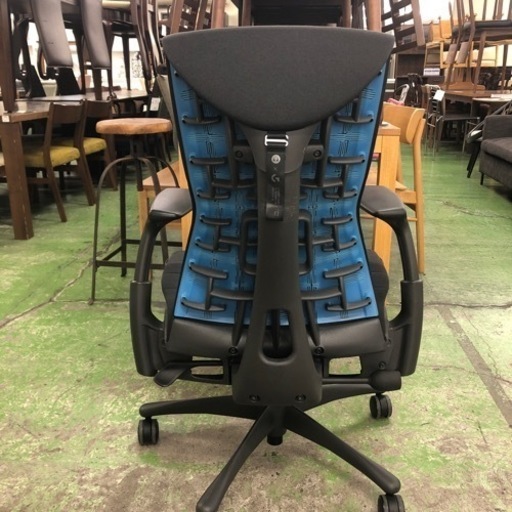 Herman Miller ゲーミングチェア Embody S