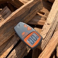 キャンプ用広葉樹薪の画像