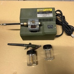 値下げしました。　ミニエアーコンプレッサー