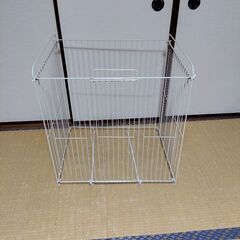 ストーブ　ファンヒーターガード