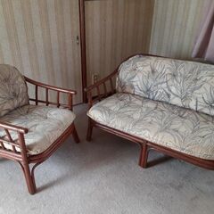 籐家具　椅子　2人掛１人掛(現在交渉中です。)