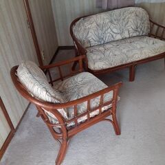 籐家具　椅子　2人掛１人掛(現在交渉中です。)の画像