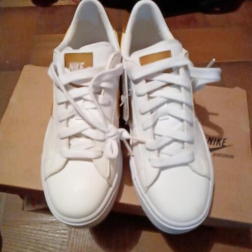 NIKEスニーカー
