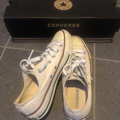 CONVERSE スニーカーの画像