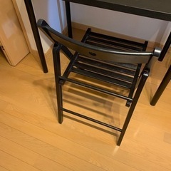 IKEA FRÖSVI フロースヴィ 折りたたみチェア ブラックの画像