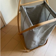 お値下げ！未使用品Francfrancのオシャレで可愛いランドリーバスケットの画像