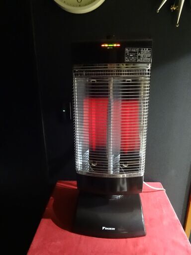 ダイキン 遠赤外線暖房器  ERFT11SS-T　ブラウン　2015年製　電気　ストーブ　ek-292gmy2