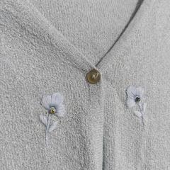 ニットアンサンブル   花模様刺繍                              の画像