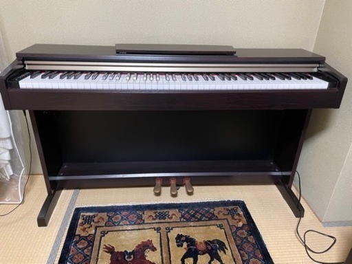 引き渡し先決定しました　【中古美品】YAMAHA電子ピアノ