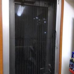 キッチンの網戸の修理
