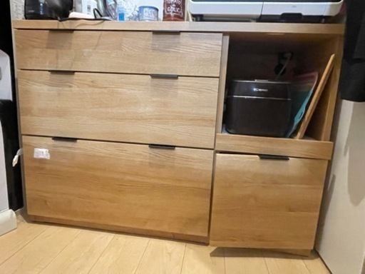 ニトリ ＊ キッチンボード