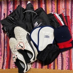 お譲り先決まりました(あげます)NBキッズまたはレディーススポー...
