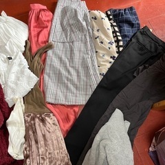タイムセール！複数のお問い合わせありがとうございます。レディース　洋服まとめ売の画像